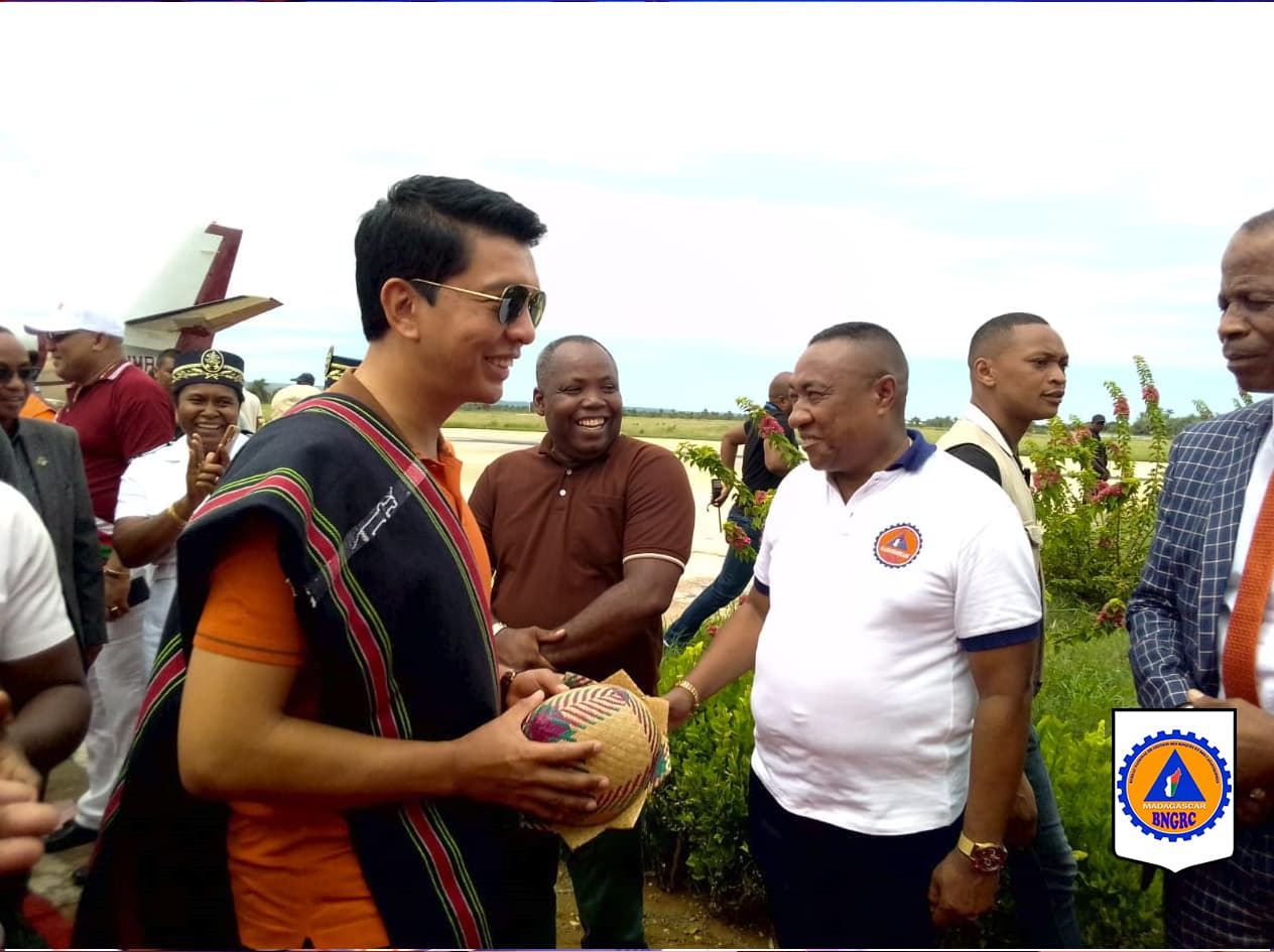 TONGA NITSIDIKA IREO TRABOINA ANY ATSIMO ANDREFANA NY FILOHAN’ NY REPOBLIKA MALAGASY, ANDRY RAJOELINA SY RAMATOA VADINY.