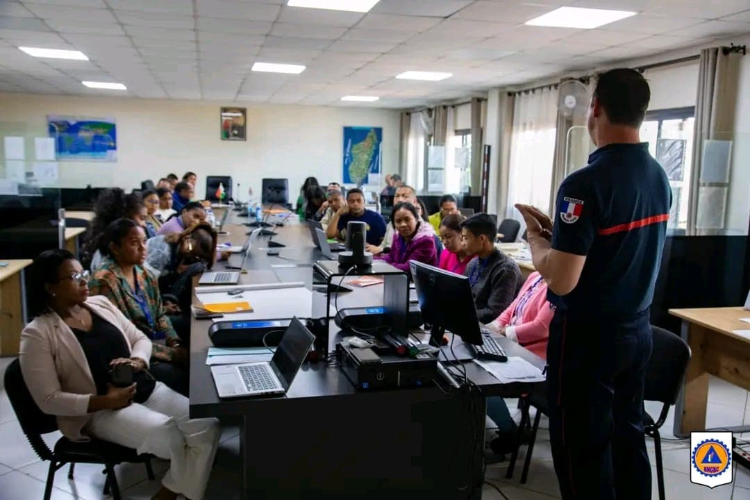 LE BNGRC DÉJÀ ENGAGÉ DANS LA PRÉPARATION DE LA PROCHAINE SAISON CYCLONIQUE AVEC UNE SÉRIE DE FORMATIONS POUR SON PERSONNEL