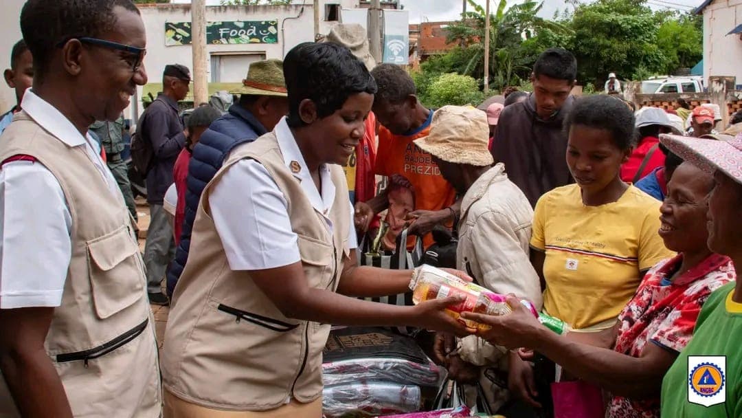 ÉVALUATION DES PROGRÈS ET NOUVELLES INITIATIVES : PLATEFORME NUMERIQUE POUR LE RENFORCEMENT DE LA GESTION DES CATASTROPHES À MADAGASCAR