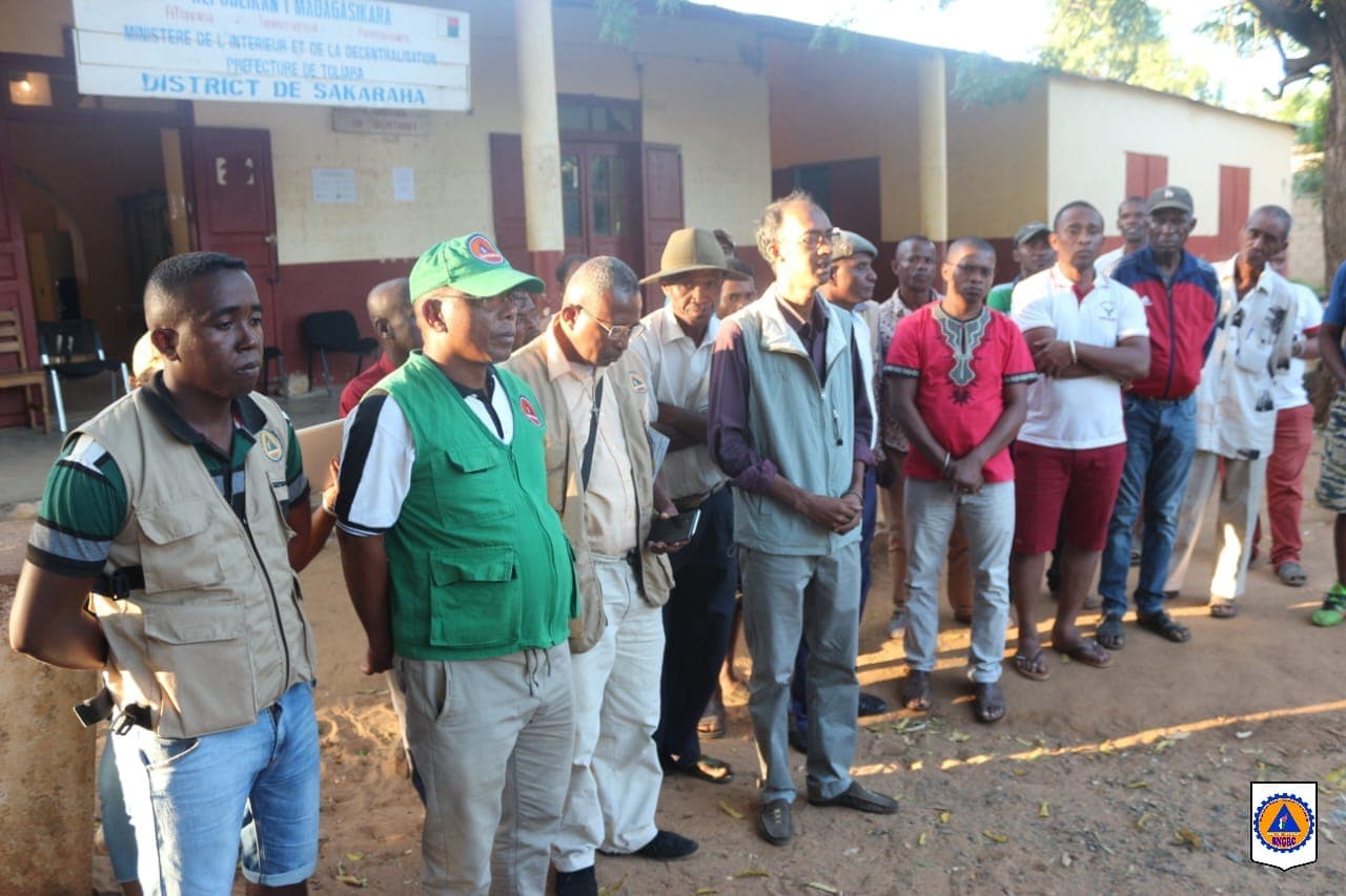 BNGRC -CARAVANE HUMANITAIRE : NY DISTRIKAN'I SAKARAHA NO NANOMBOHANA NY FIZARANA IREO FANAMPIANA.