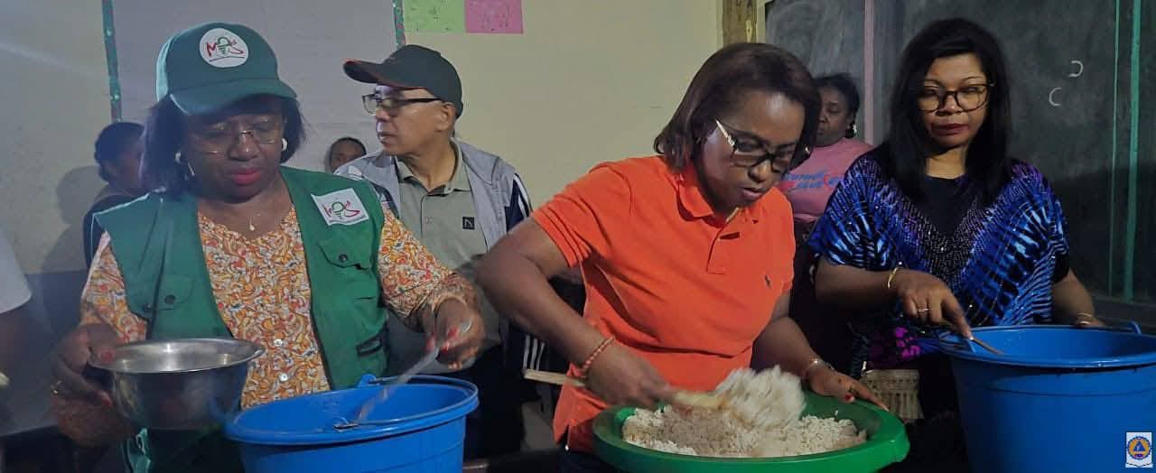 100 TONNES DE RIZ OFFERTES PAR LE PRESIDENT DE LA REPUBLIQUE SONT PARVENUES SUR PLACE POUR AIDER LES VICTIMES DE L'INCENDIE A MANANJARY