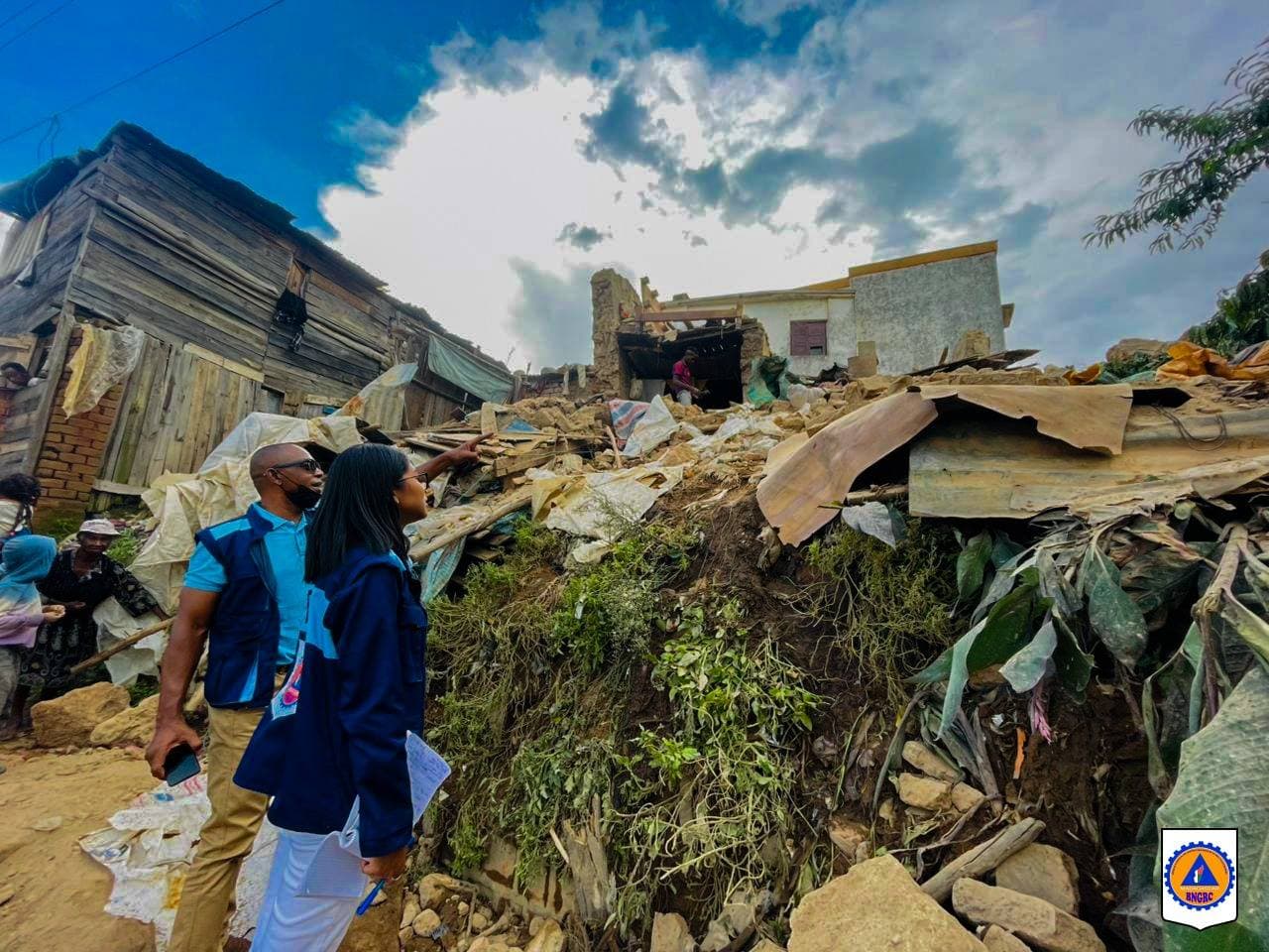7 MAISONS DÉTRUITES ET 24 MÉNAGES SANS ABRI A CAUSE DES FORTES PLUIES À MANJAKAMIADANA