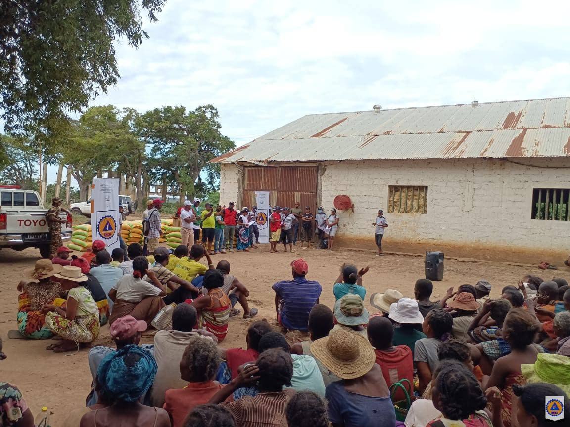 AMBOASARY ATSIMO : INTERVENTION RAPIDE APRÈS LA CRUE DU MANDRARE