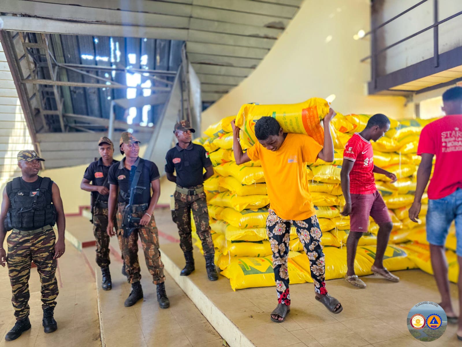 TOAMASINA : 71 TONNES DE RIZ DISTRIBUÉES À 14 182 ÉTUDIANTS HORS CAMPUS ISSUS DES 24 RÉGIONS