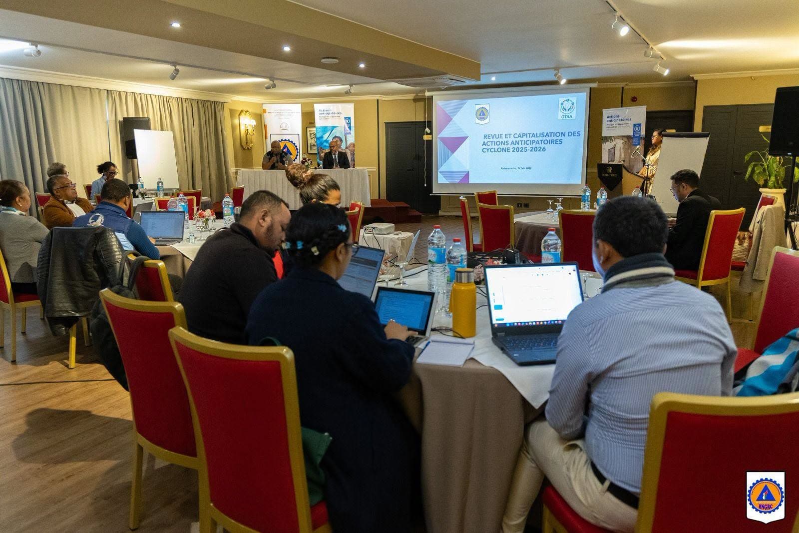 BNGRC ET SES PARTENAIRES : ATELIER DE REVUE ET CAPITALISATION DES ACTIONS ANTICIPATOIRES CYCLONE 2025-2026