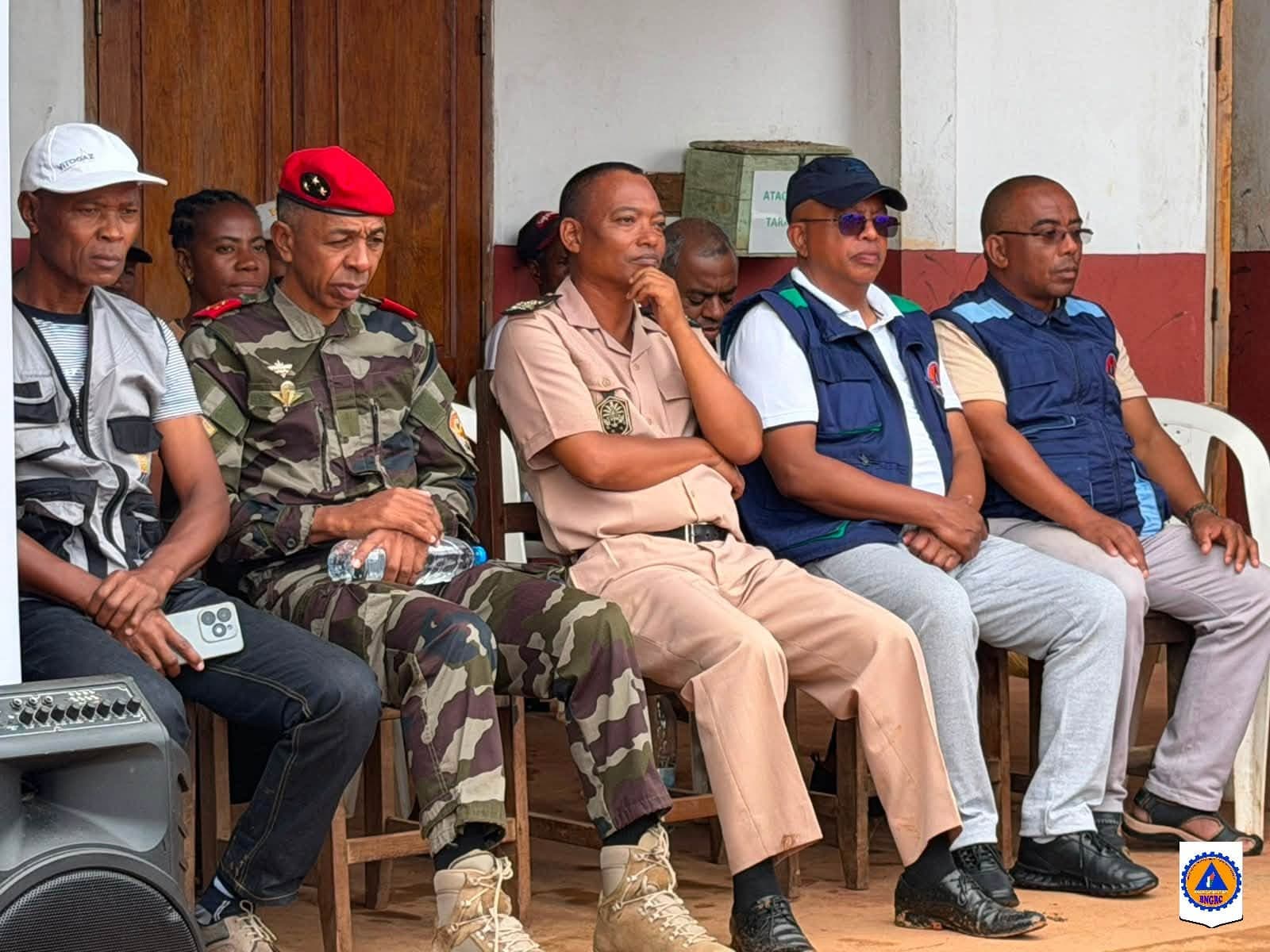 VONJE LONGO II : LANCEMENT DE LA DISTRIBUTION D’AIDES ALIMENTAIRES ET DE SEMENCES DANS LE DISTRICT DE TOAMASINA II, RÉGION ATSINANANA