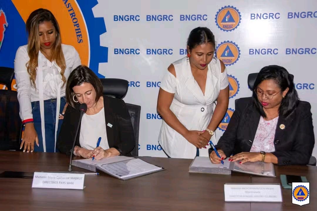 SIGNATURE D’UN ACCORD DE PARTENARIAT ENTRE LE BNGRC ET LE CONSORTIUM AVOTSE